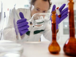 orion_research-and-development_man-exploring_2022_3625.jpg