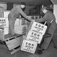 1970-1x1-export-of-pharmaceuticals.jpg